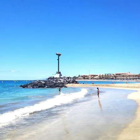 Seaview Port Royal, Cristianos, Heated Pool, Wifi Лос Кристианос