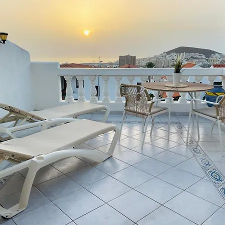 Seaview Port Royal, Cristianos, Heated Pool, Wifi