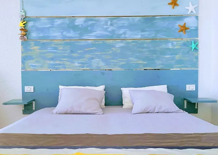 Apartament Seaview Port Royal, Cristianos, Heated Pool, Wifi