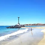Seaview Port Royal, Cristianos, Heated Pool, Wifi 洛斯克里斯蒂亚诺斯