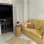 公寓 Seaview Port Royal, Cristianos, Heated Pool, Wifi *