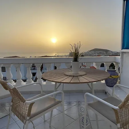 Seaview Port Royal, Cristianos, Heated Pool, Wifi Apartment Los Cristianos (Tenerife)
