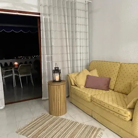Apartmán Seaview Port Royal, Cristianos, Heated Pool, Wifi *