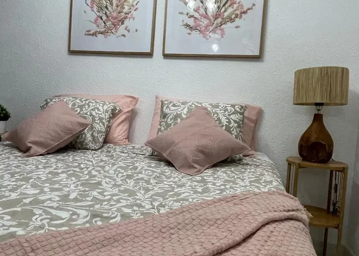 דירה Seaview Port Royal, Cristianos, Heated Pool, Wifi *